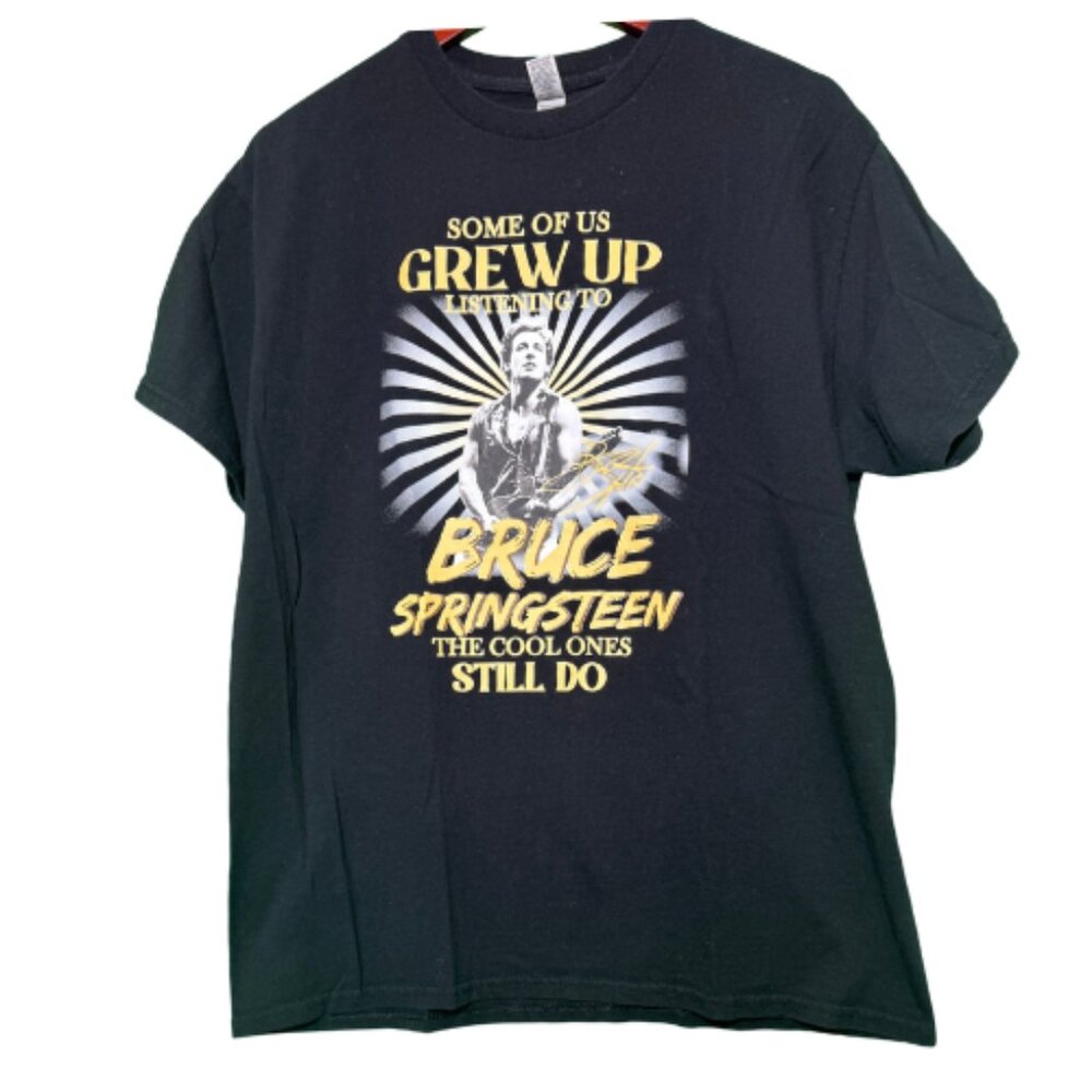 GW "Some Of Us Grew Up Listening To Bruce Springsteen..." Size L (BB1010)